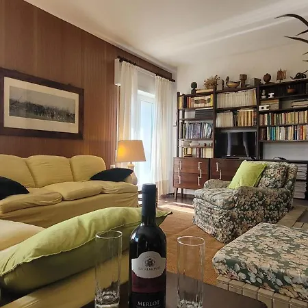 - Concenedo 27 Paradise Daire Moggio (Lecco)